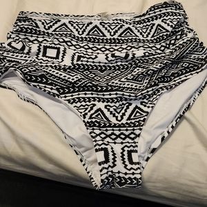 Cupshe tribal print bikini bottom swimsuit
